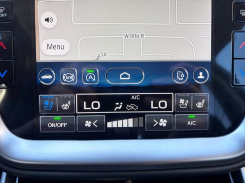 Used 2024 Subaru Outback Touring AWD/4WD image 21