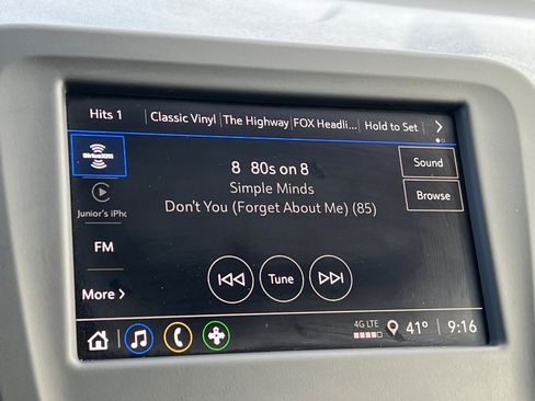 Used 2024 Chevrolet Equinox LT image 24