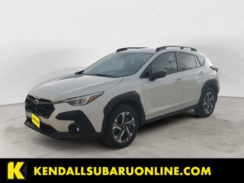 Used 2024 Subaru Crosstrek 2.0i Premium image 1