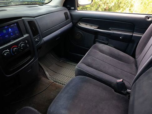 Used 2005 Dodge Ram 1500 Truck SLT w/ Trailer Tow Group image 18