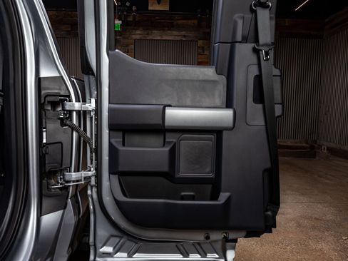 Used 2024 Ford F350 Lariat w/ FX4 Off-Road Package image 39