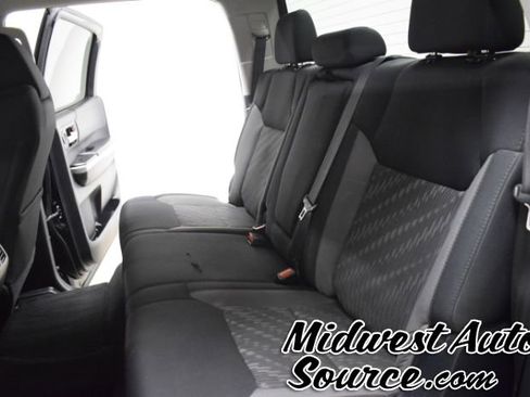 Used 2018 Toyota Tundra SR5 w/ TRD Sport Package AWD/4WD image 27
