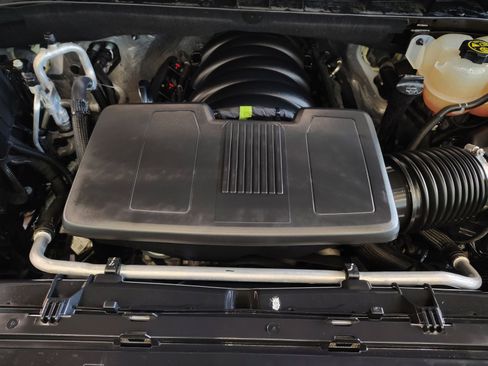 Used 2023 Chevrolet Silverado 1500 LT Trail Boss w/ LT Trail Boss Premium Package AWD/4WD image 29