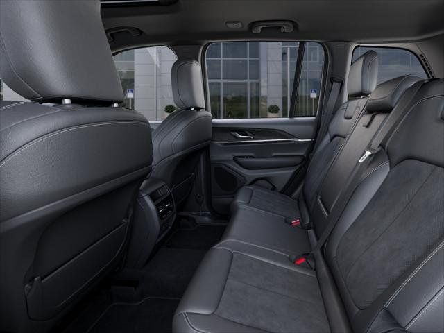 New 2026 Jeep Grand Cherokee Altitude AWD/4WD image 49