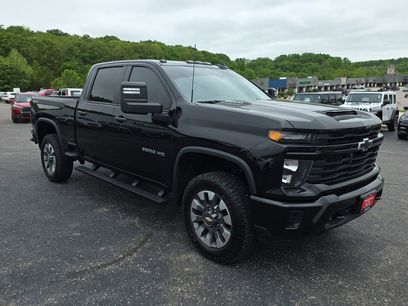 Used 2024 Chevrolet Silverado 2500 Custom w/ Custom Value Package