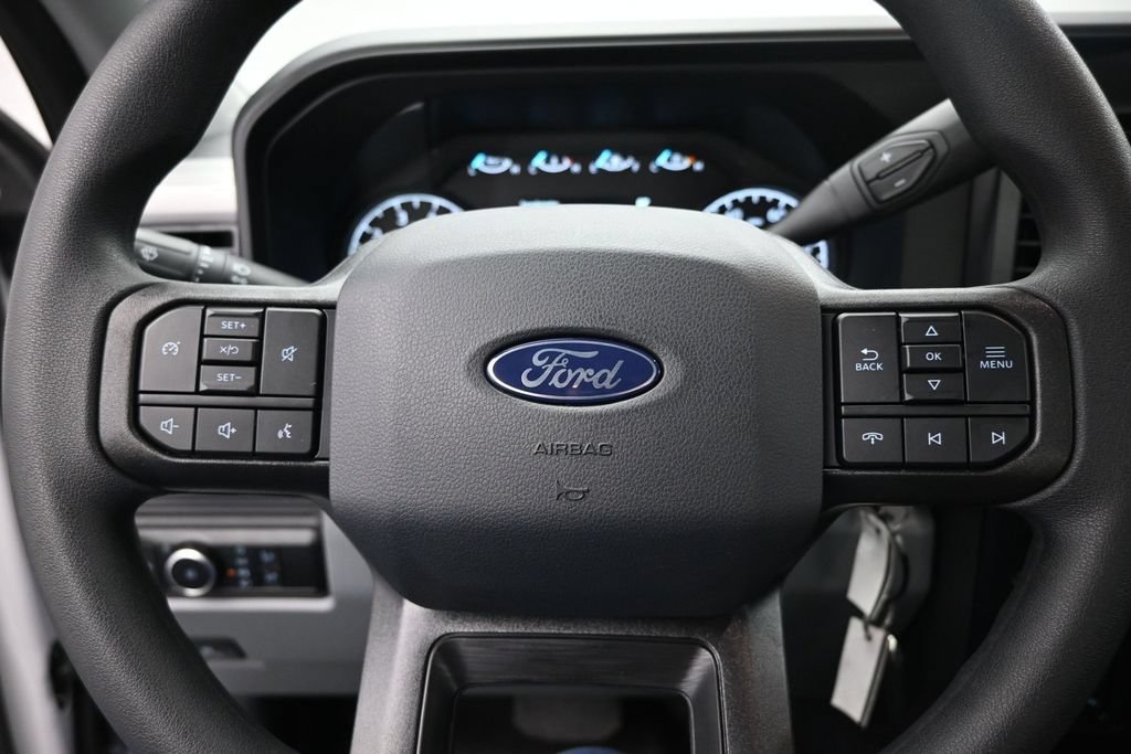 New 2027 Ford F350 XL w/ XL Chrome Package AWD/4WD image 10