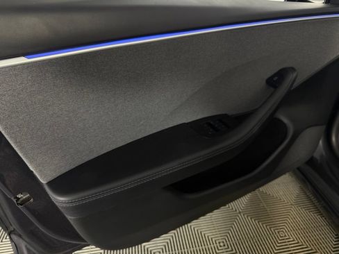 Used 2024 Tesla Model 3 Standard Range RWD image 25