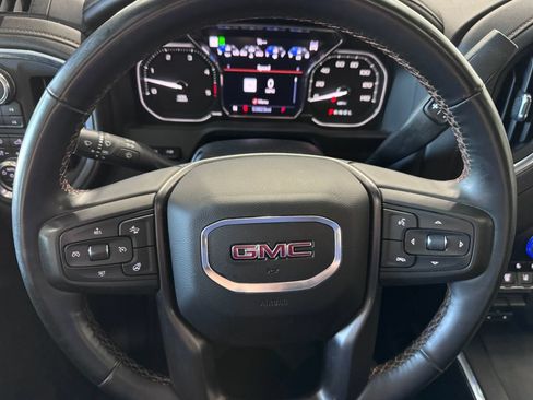Used 2023 GMC Sierra 2500 AT4 w/ AT4 Premium Plus Package AWD/4WD image 13
