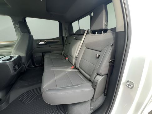 New 2026 Chevrolet Silverado 1500 LT Trail Boss w/ Convenience Package II image 24