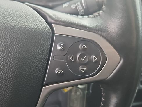 Used 2022 Chevrolet Colorado Z71 w/ Z71 Midnight Edition image 24