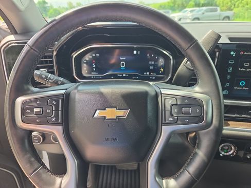 Certified 2023 Chevrolet Silverado 1500 LT AWD/4WD image 13