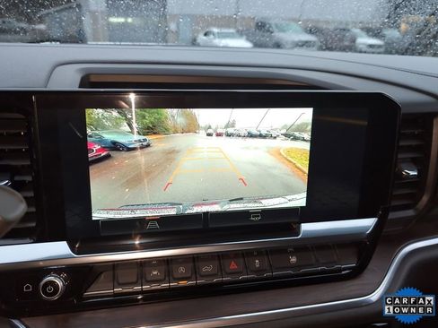 Used 2025 GMC Sierra 1500 SLT image 21