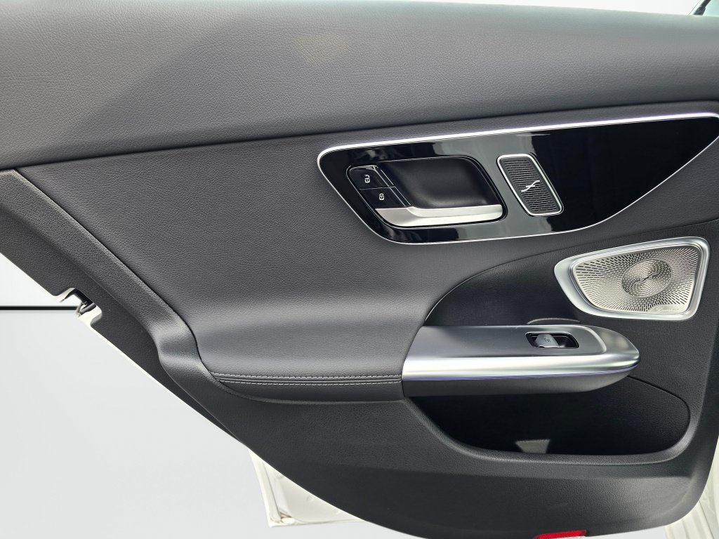 Used 2026 Mercedes-Benz C 300 4MATIC Sedan image 20