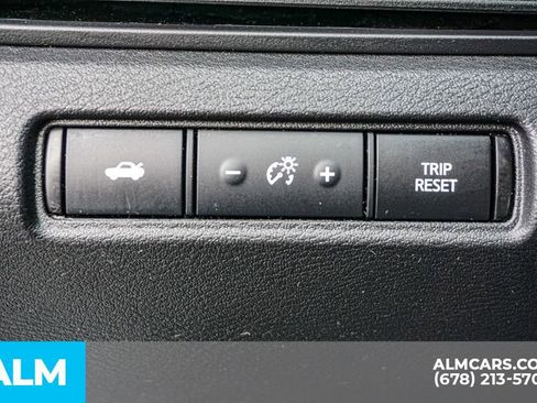 Used 2025 Nissan Altima 2.5 SV image 44