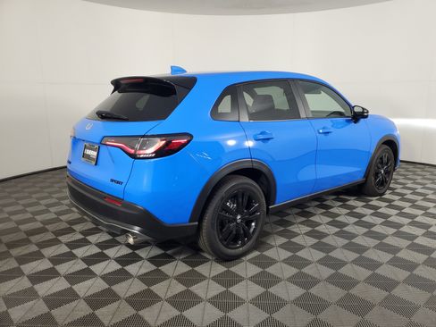 New 2026 Honda HR-V Sport image 4