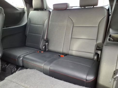 Used 2024 Chevrolet Traverse Z71 image 14