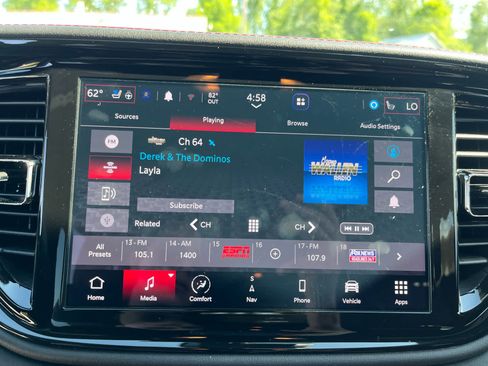 Used 2024 Dodge Durango R/T AWD/4WD image 16