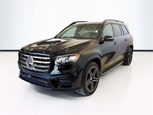 Used 2024 Mercedes-Benz GLS 450 4MATIC image 1
