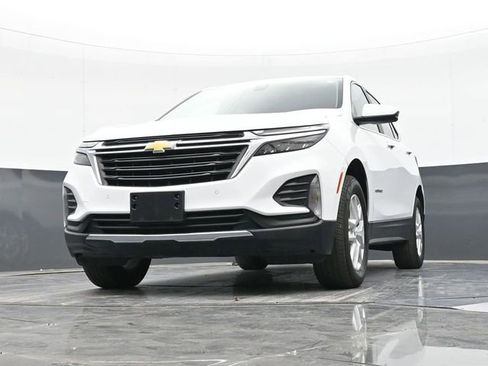 Used 2024 Chevrolet Equinox LT image 56