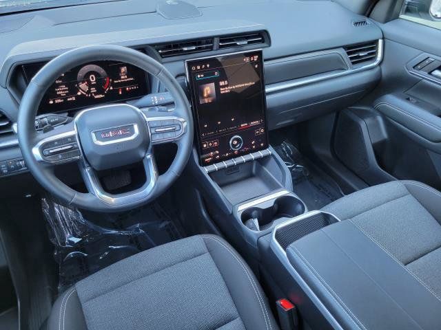 Used 2025 GMC Terrain Elevation AWD/4WD image 30