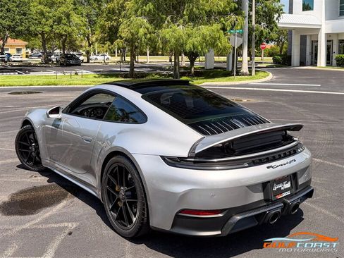 Used 2025 Porsche 911 Carrera 4 GTS AWD/4WD image 42
