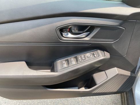 Used 2023 Honda Accord LX image 11