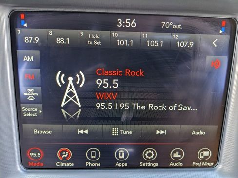 Used 2023 Dodge Charger SXT image 26