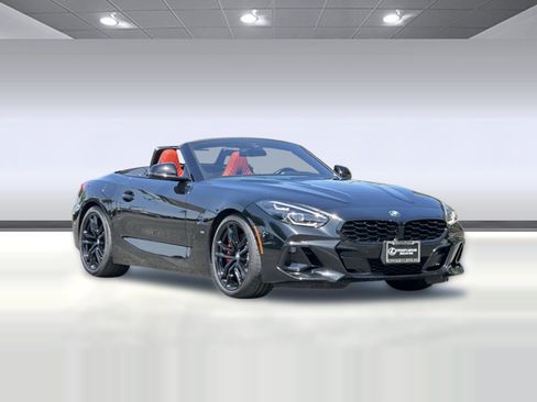 Used 2024 BMW Z4 M40i w/ Shadowloine Package RWD image 32