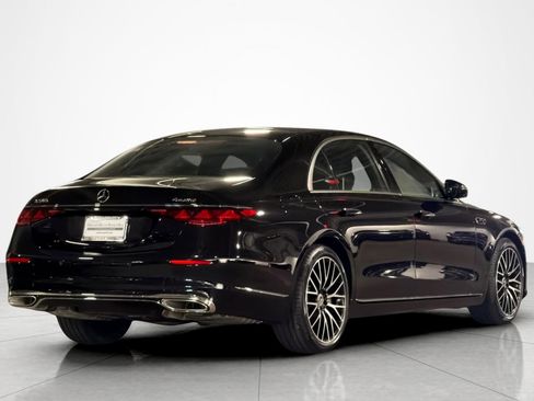 New 2027 Mercedes-Benz S 580 4MATIC Sedan image 5