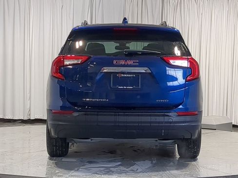 Used 2022 GMC Terrain SLE w/ Driver Convenience Package image 13