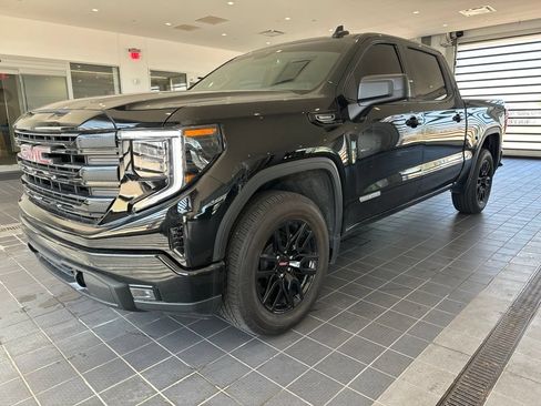 Used 2024 GMC Sierra 1500 Elevation AWD/4WD image 1