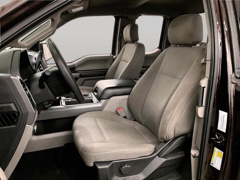 Used 2019 Ford F150 XLT AWD/4WD image 24