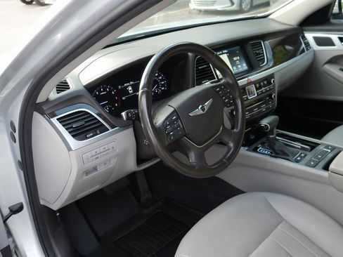 Used 2018 Genesis G80 3.8 image 10