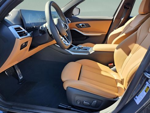 New 2026 BMW 330i Sedan w/ M Sport Package RWD image 32