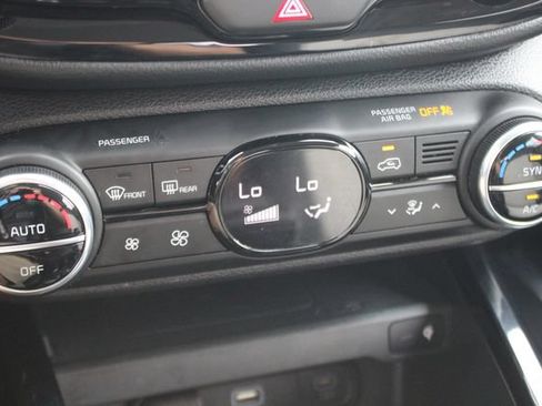 Used 2023 Kia Soul GT-Line FWD image 9