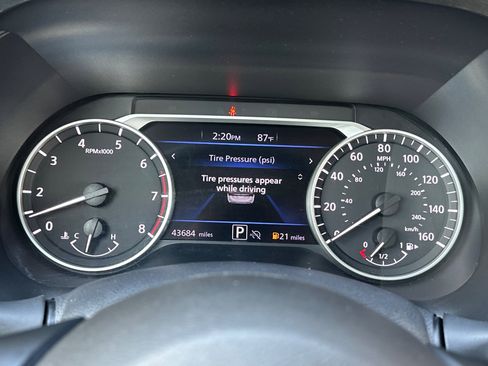 Used 2024 Nissan Sentra SV image 23