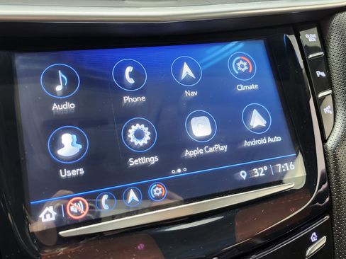 Used 2019 Cadillac XTS Luxury image 6