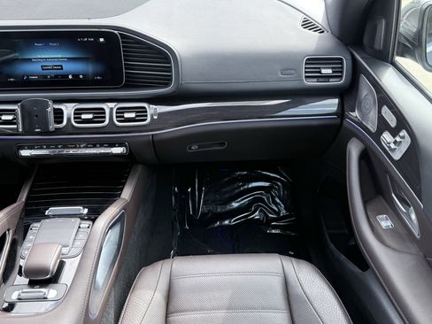 Used 2022 Mercedes-Benz GLS 450 4MATIC image 54