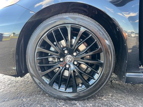 Used 2019 Toyota Camry SE image 38