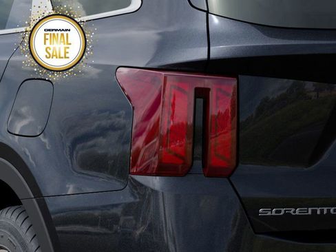New 2025 Kia Sorento S w/ Panoramic Sunroof Package image 12