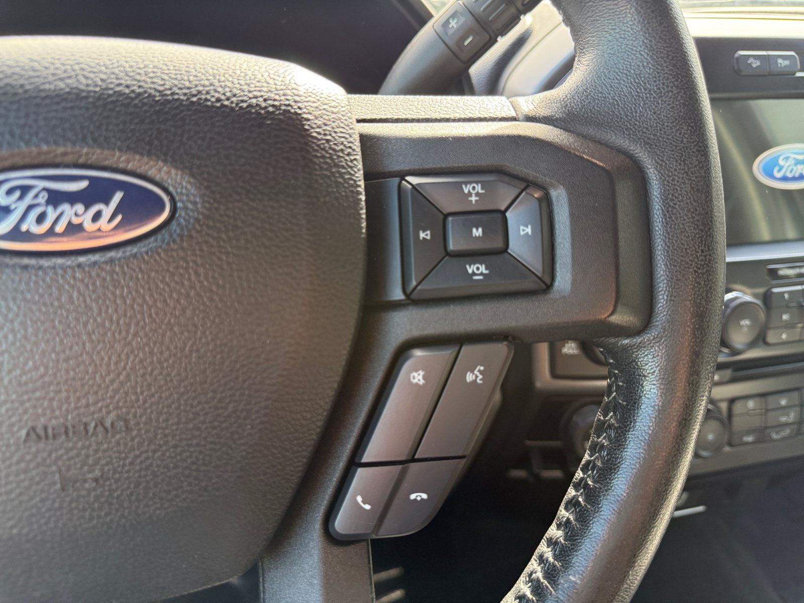 Used 2017 Ford F150 XLT w/ Equipment Group 301A Mid AWD/4WD image 19