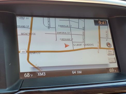 Used 2016 Nissan Pathfinder SL w/ SL Tech Package AWD/4WD image 9