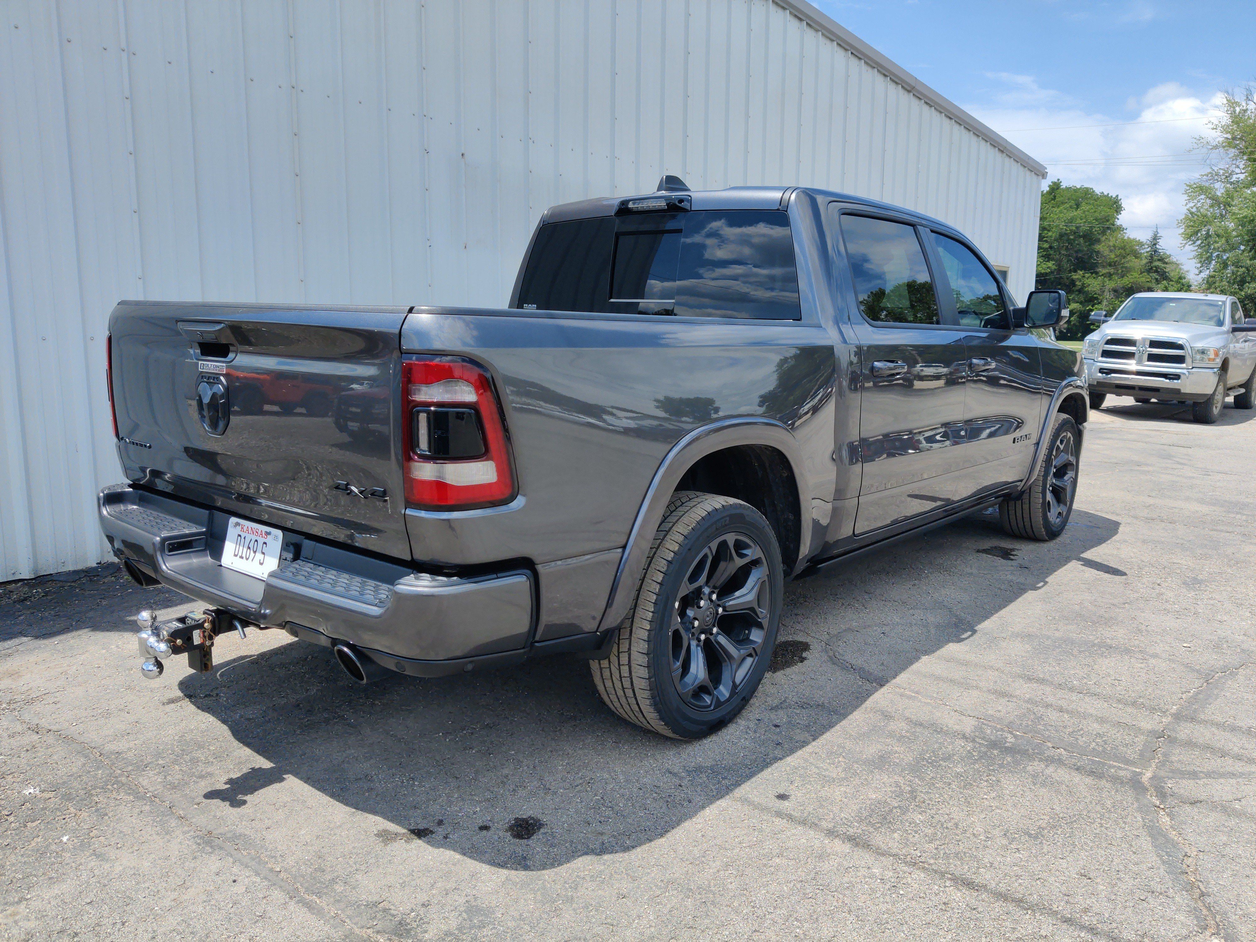 Used 2021 RAM 1500 Limited w/ Night Edition AWD/4WD image 14