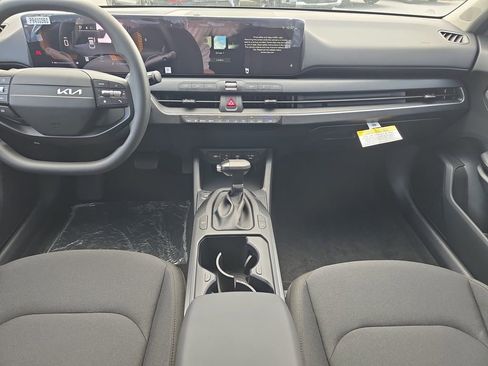 New 2026 Kia K4 LXS image 13