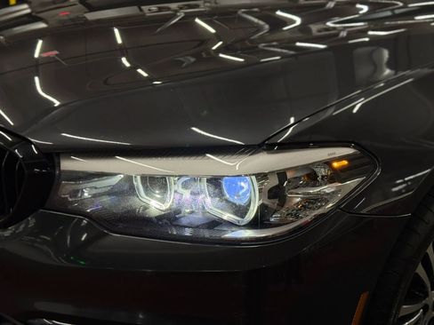 Used 2018 BMW 530i xDrive image 33