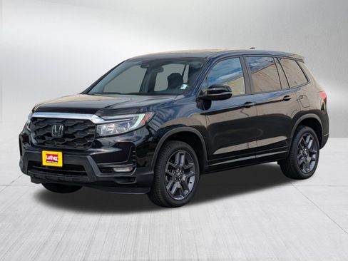 Used 2023 Honda Passport EX-L image 3