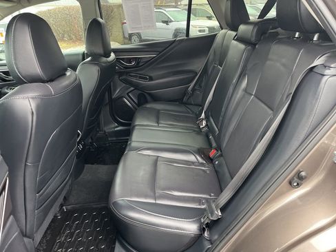 Certified 2024 Subaru Outback Limited image 11
