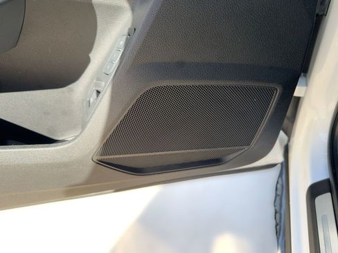 Certified 2025 Audi Q3 2.0T Premium w/ Convenience Package image 22