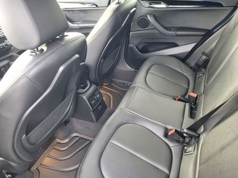 Used 2022 BMW X1 xDrive28i w/ Premium Package image 11