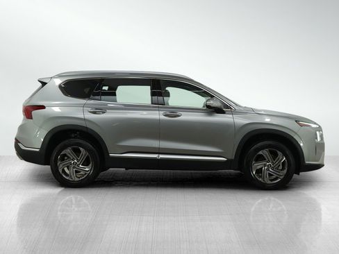 Used 2023 Hyundai Santa Fe SEL w/ Premium Package image 6